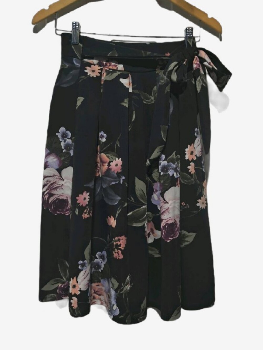 Haute Monde Black Moody Floral Pleated Tie Waist Midi Skirt Size M